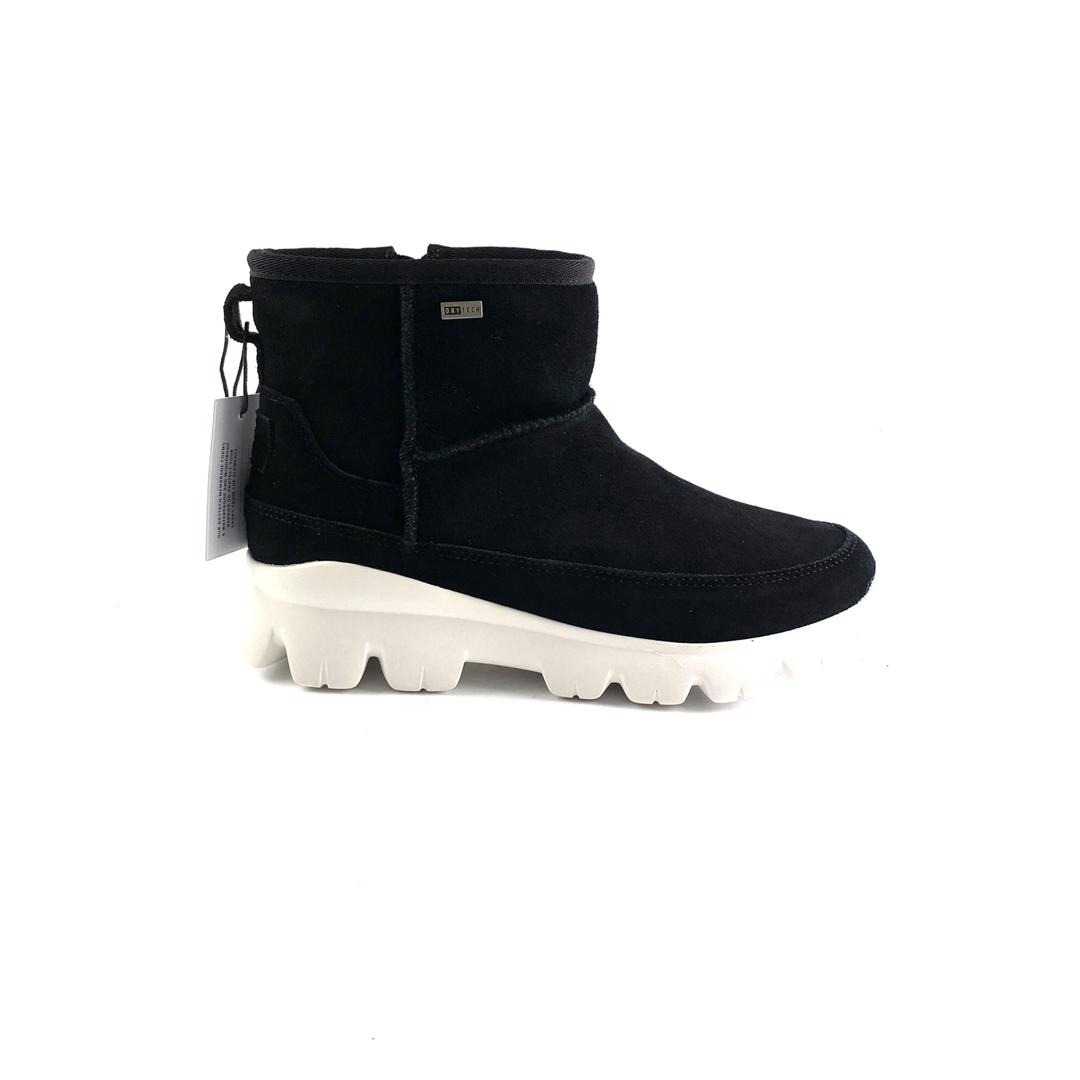 ugg palomar black