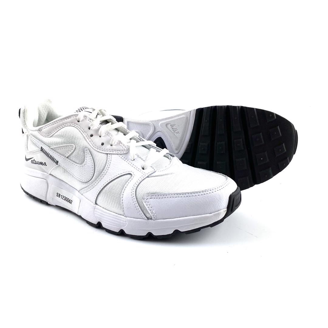 nike atsuma trainers