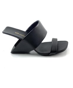 UNITED NUDE