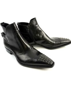 Alternative view of JO GHOST