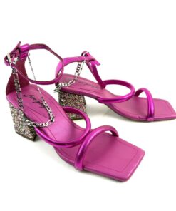 Alternative view of FREE PEOPLE