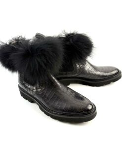 Alternative view of MELVIN & HAMILTON SALLY