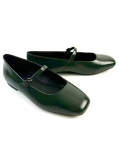 Alternative view of ECCO MARGOT