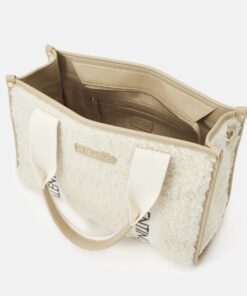 Alternative view of VALENTINO