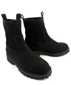 Alternative view of VIVAIA