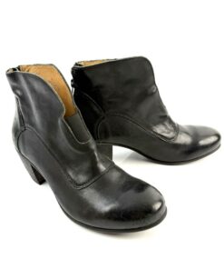 Alternative view of KICKERS