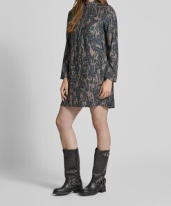 Alternative view of JAKE'S STUDIO