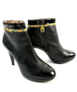 Alternative view of PAUL SMITH