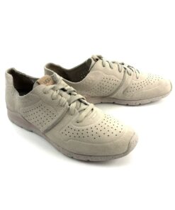 Alternative view of UGG 1016674