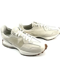 Alternative view of NEW BALANCE