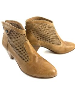 Alternative view of NERO GIARDINI