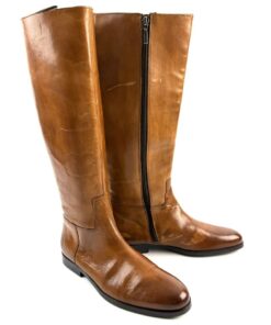 Alternative view of MELVIN & HAMILTON SUSAN