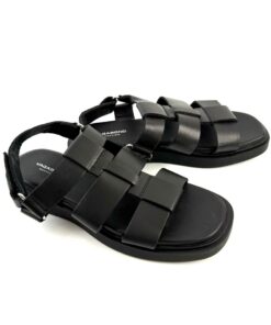 Alternative view of VAGABOND