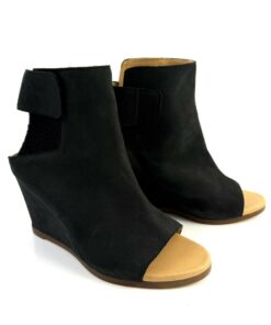 Alternative view of Maison Martin Margiela