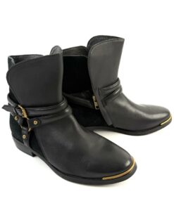 Alternative view of UGG KELBY