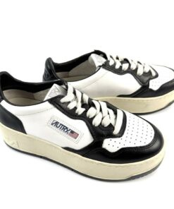 Alternative view of AUTRY