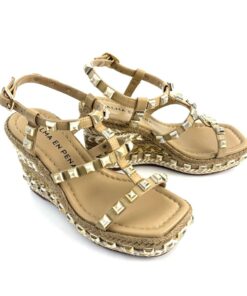 Alternative view of ALMA EN PENA