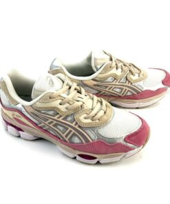 Alternative view of ASICS GEL-NYC