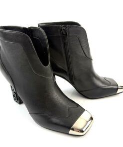 Alternative view of LIU JO