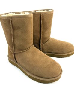 Alternative view of UGG Classic Short II
