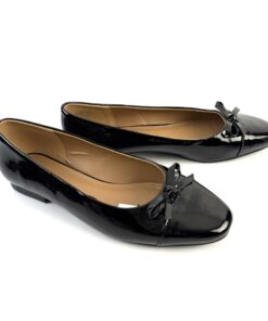 Alternative view of ANNA FIELD