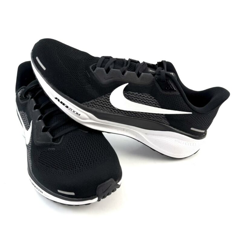 NIKE AIR