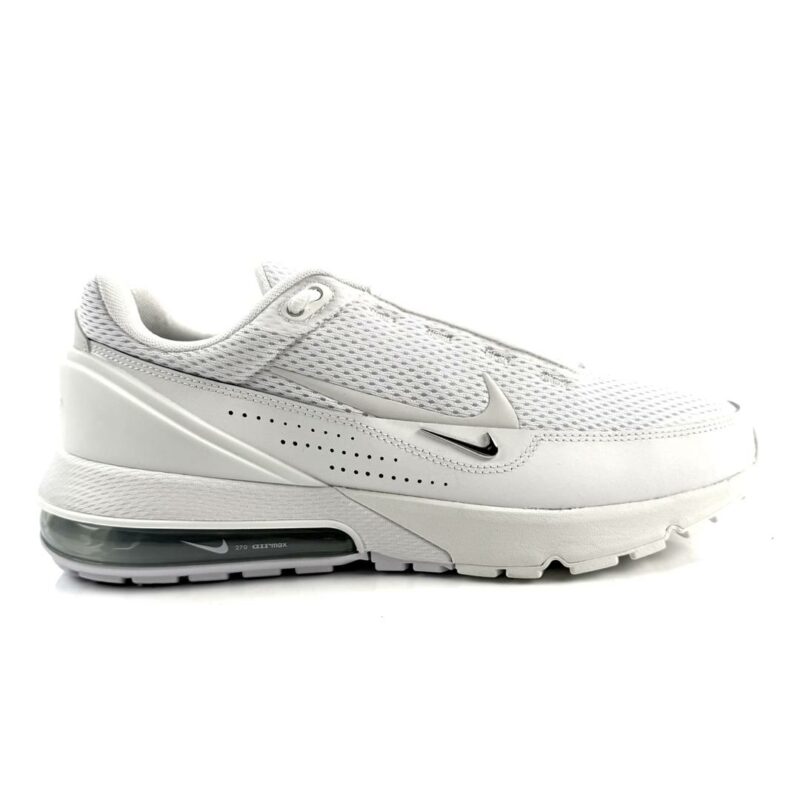 NIKE AIR