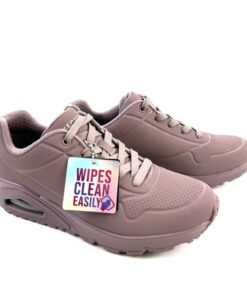 Alternative view of SKECHERS