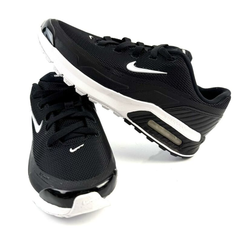 NIKE AIR