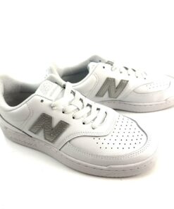 Alternative view of NEW BALANCE