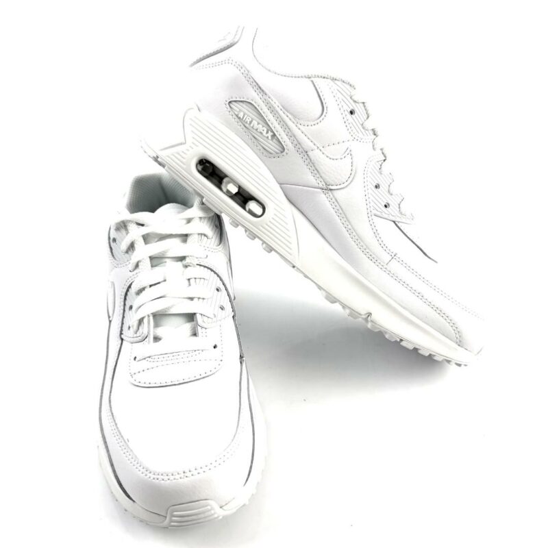 NIKE AIR