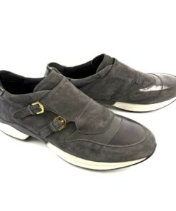 Alternative view of TOD'S
