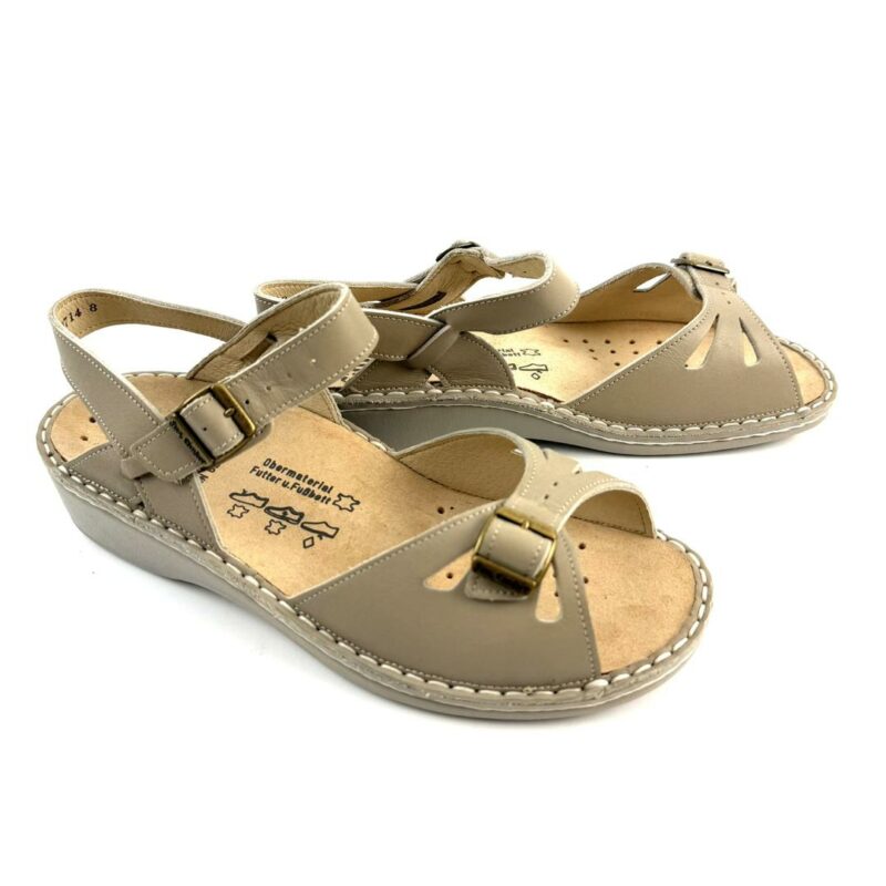 FINN COMFORT - Image 2