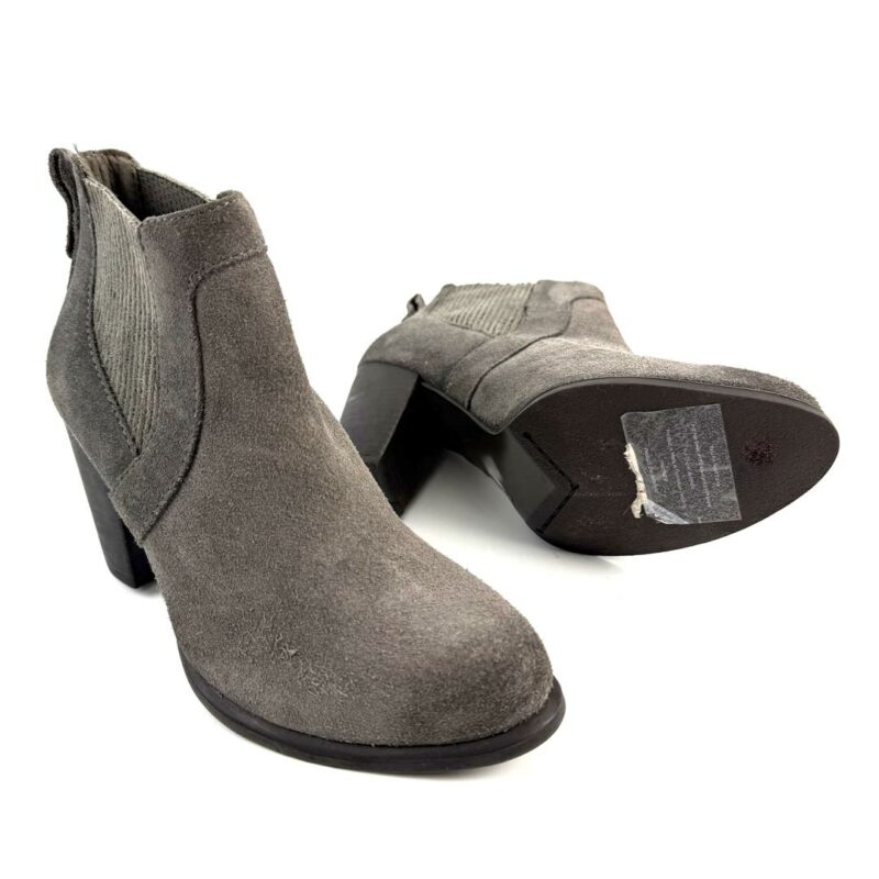 UGG - Image 3