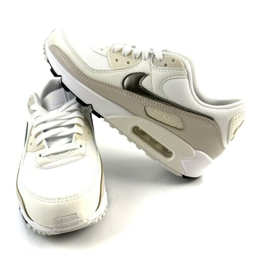 NIKE AIR
