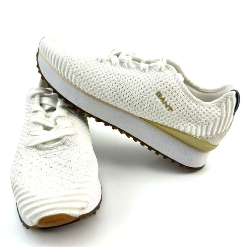 GANT - Image 5