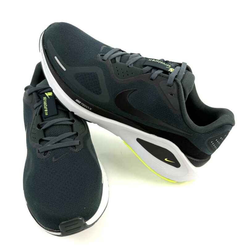NIKE STRUCTURE 26 - Image 5