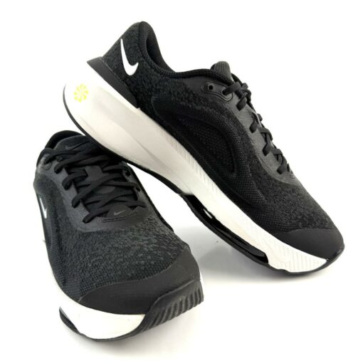 NIKE AIR