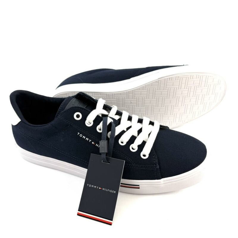 TOMMY HILFIGER - Image 3