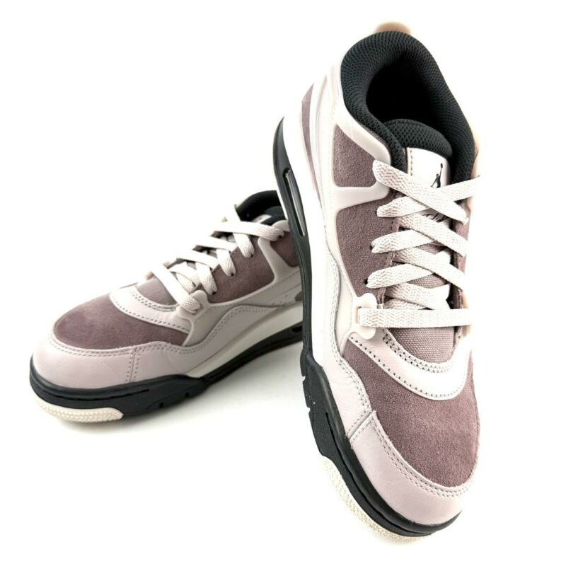 NIKE AIR JORDAN