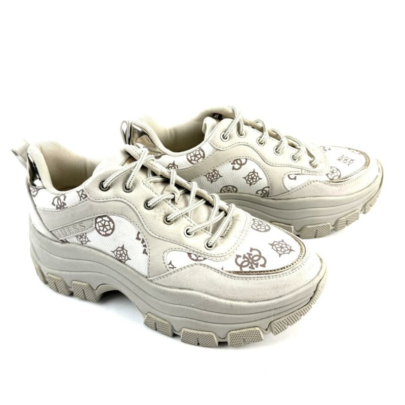 GUESS - Image 2
