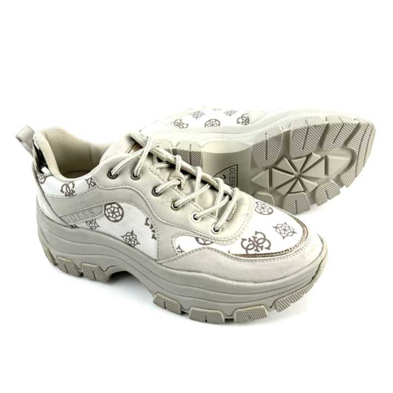 GUESS - Image 3