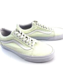 Alternative view of VANS OFF THE WALL