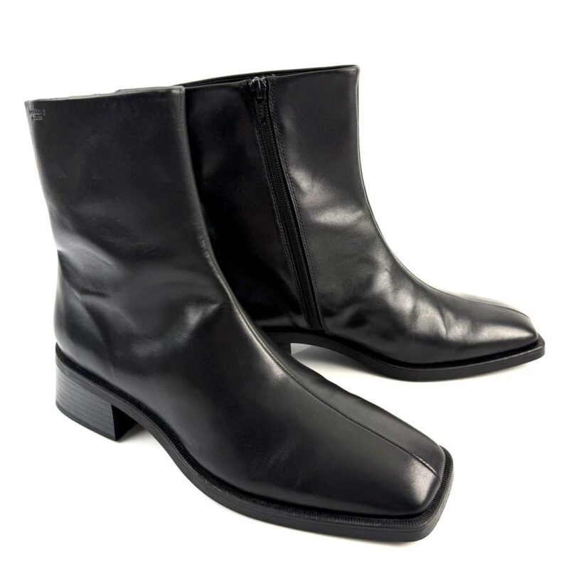 VAGABOND - Image 2
