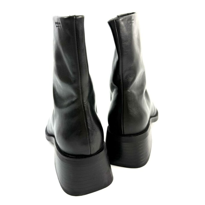 VAGABOND - Image 5