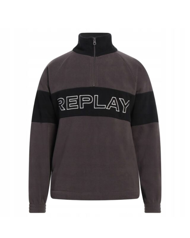 REPLAY - Image 4