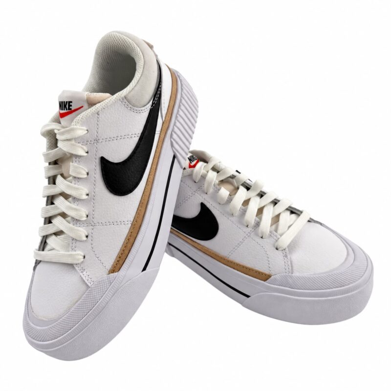 NIKE AIR