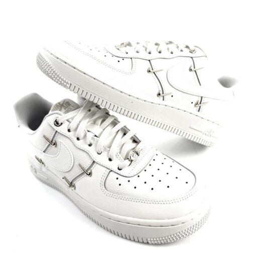 NIKE AIR