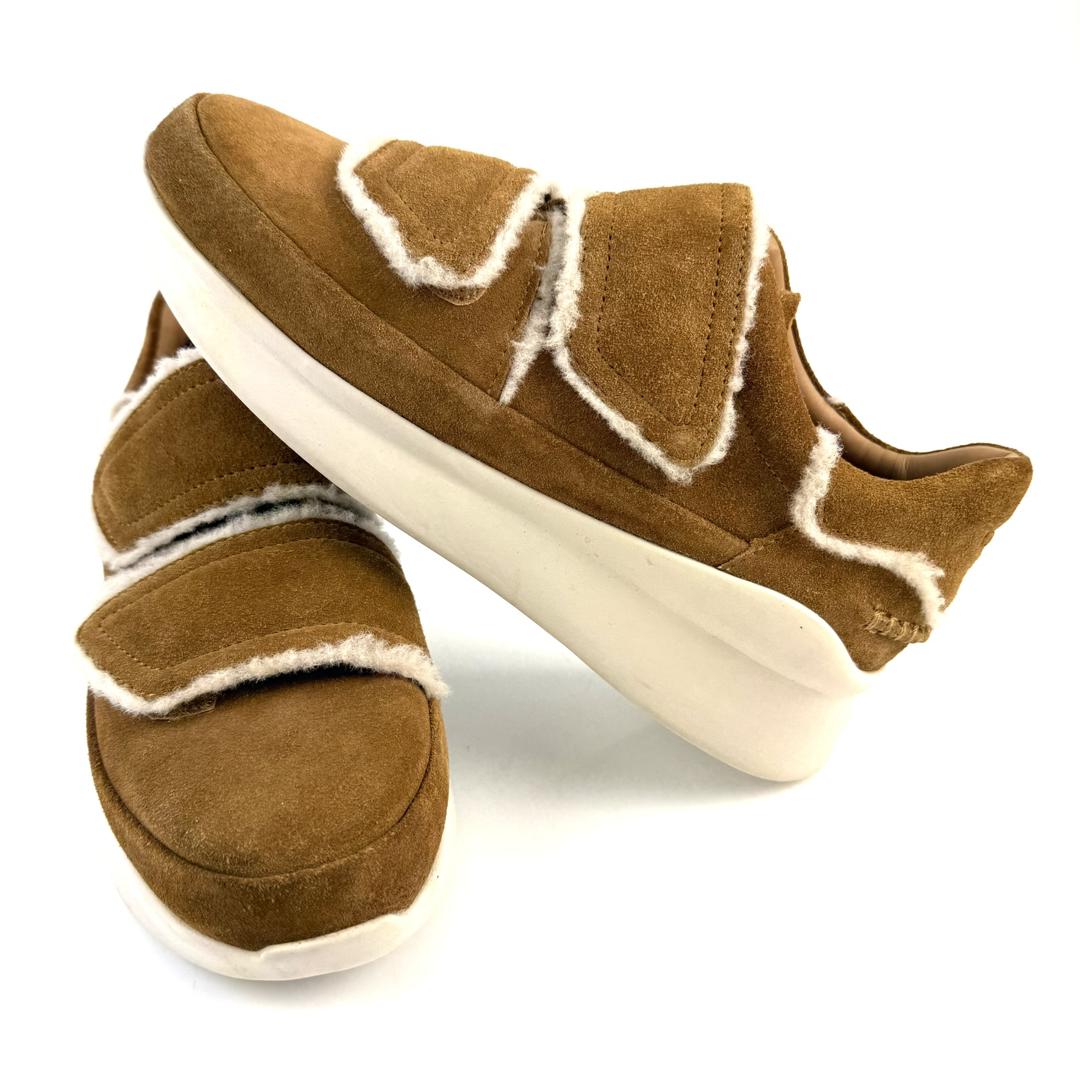 UGG ASHBY SPILL SEAM 39