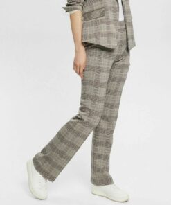 Alternative view of ESPRIT